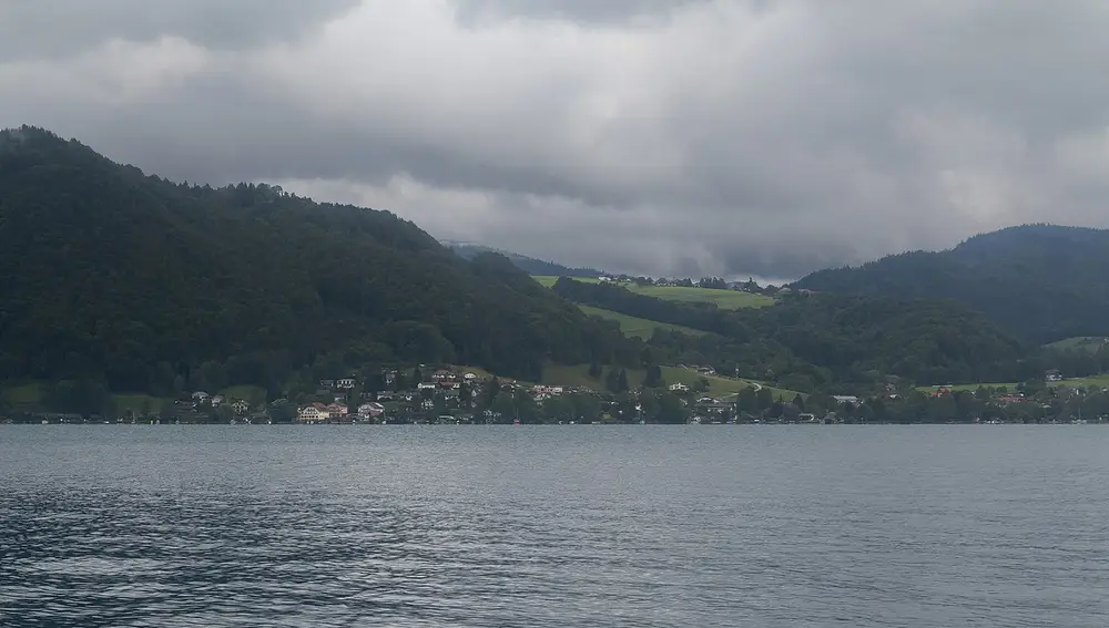 El lago Attersee en Austria, donde se encuentra la mansión de Igor Shuvalov.