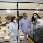 El instituto de Secundaria y Bachiller 'Jorge Manrique' de la capital palentina ha creado un espacio expositivo con numerosas piezas del siglo XIX y principios del siglo XX que fueron utilizadas para la docencia en dicho centro