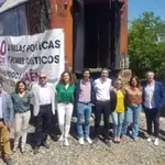 Candidatura de &quot;Jaén merece más&quot; frente a un tren abandonado