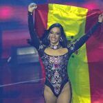 Chanel porta la enseña nacional en la final de Turín de Eurovisión 2022