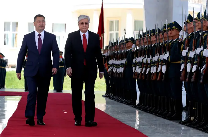 Kazajistán, al borde de una nueva República