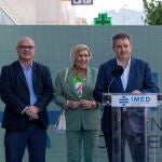 El alcalde Villayososa, Andreu Verdú y la directora territorial de Sanidad en Alicante, Encarna Llinares