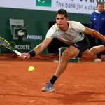 Carlos Alcaraz mostró un despliegue espectacular en octavos de Roland Garros ante Khachanov