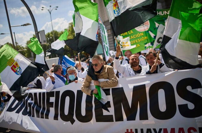 Una de las numerosas protestas de la Confederación Estatal de Sindicatos Médicos (CESM) por las deficientes condiciones de trabajo