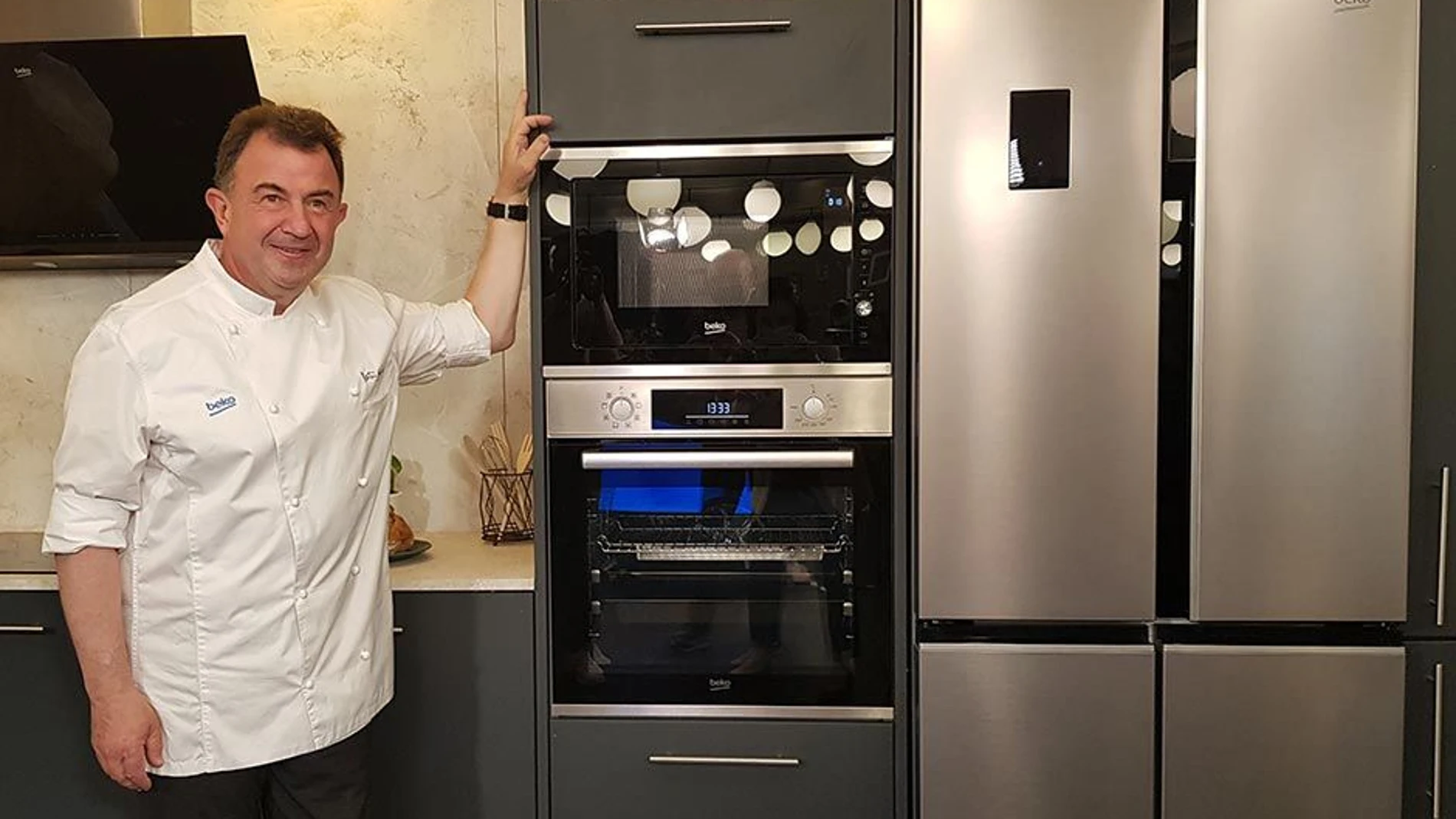 Martín Berasategui, en su cocina