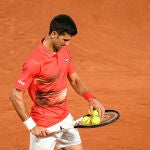 Novak Djokovic, durante el partido de cuartos de final de Roland Garros contra Nadal