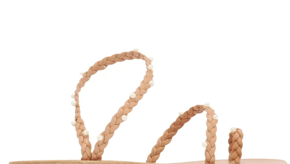 Sandalia plana de cuero con detalles de perlas, de Ancient Greek Sandals