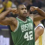 Al Horford, con 26 puntos y 6/8 en triples, fue el mejor jugador de los Celtics en el primer partido de las Finales