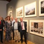 l consejero de Agricultura, Ganadería y Desarrollo Rural, Gerardo Dueñas(3I), visita una exposición fotográfica sobre la trashumancia de Katy Gómez Catalina en la inauguración de la Feria Churra, junto a Armisén, Medina y Simón, entre otros