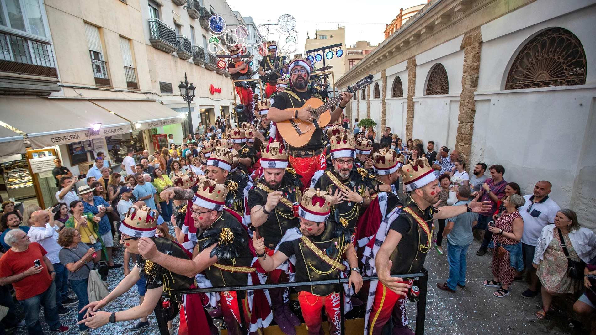 Imagen de la Gran Cabalgata del Carnaval de Cádiz de 2022