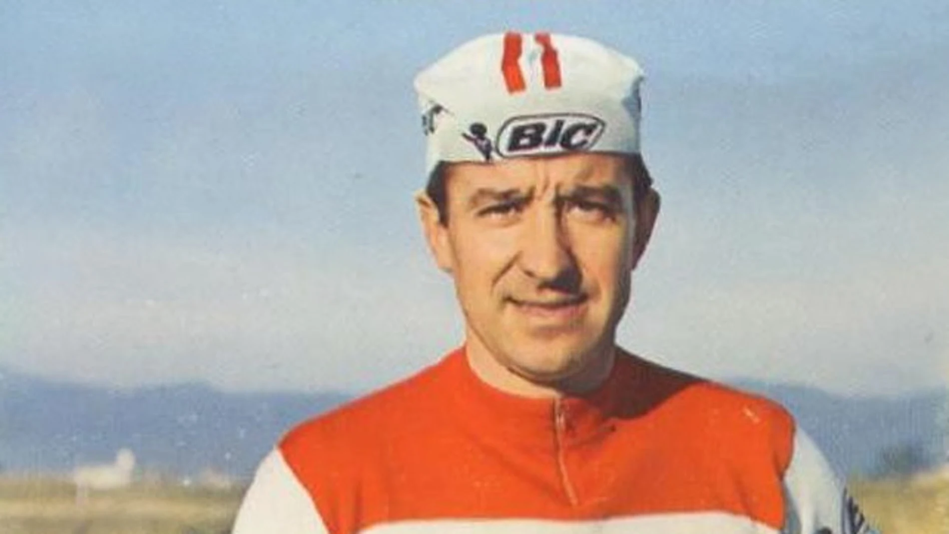 Julio Jiménez, con el maillot del Bic