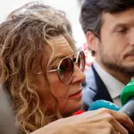 La abogada de la familia de Marta del Castillo, Inmaculada Torres, atiende a los medios tras recibir la sentencia contra el Cuco y su madre