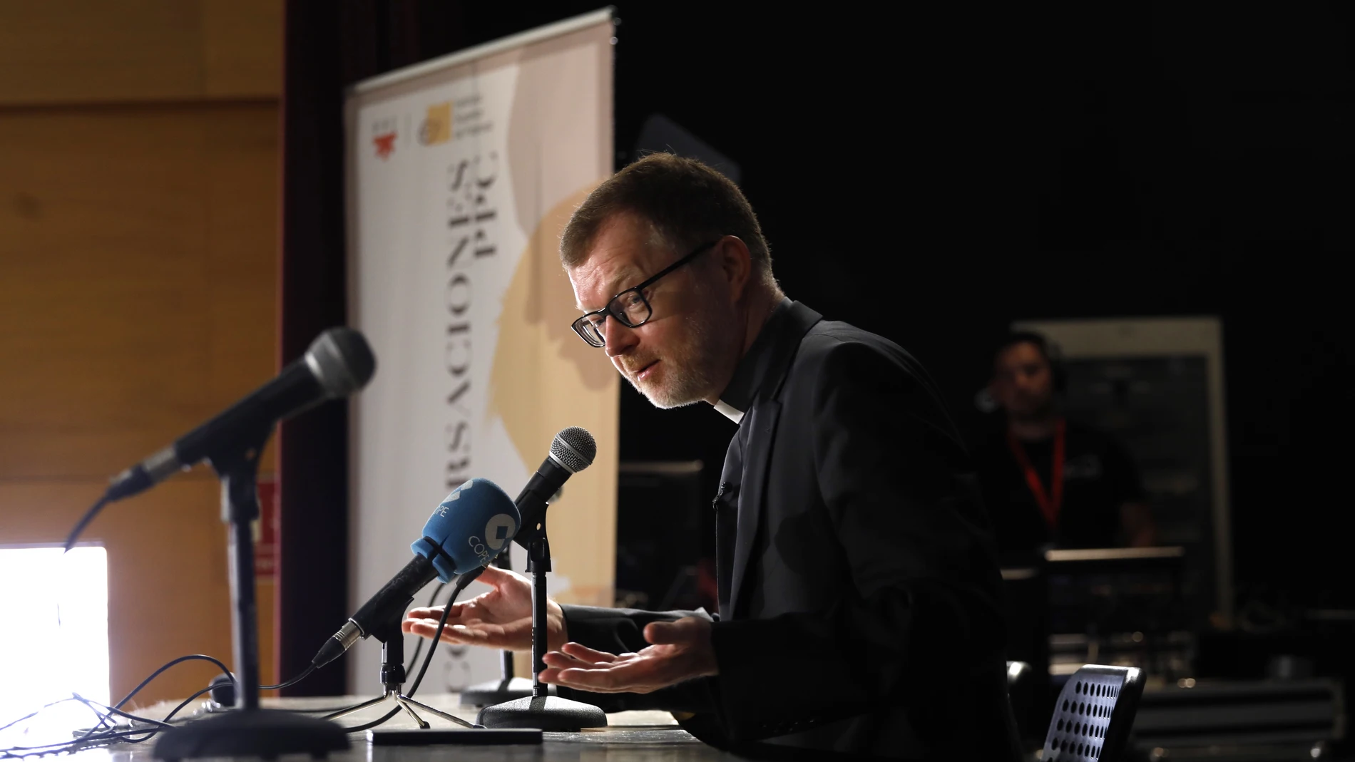 Hans Zollner, ayer, durante su ponencia en Conversaciones PPC