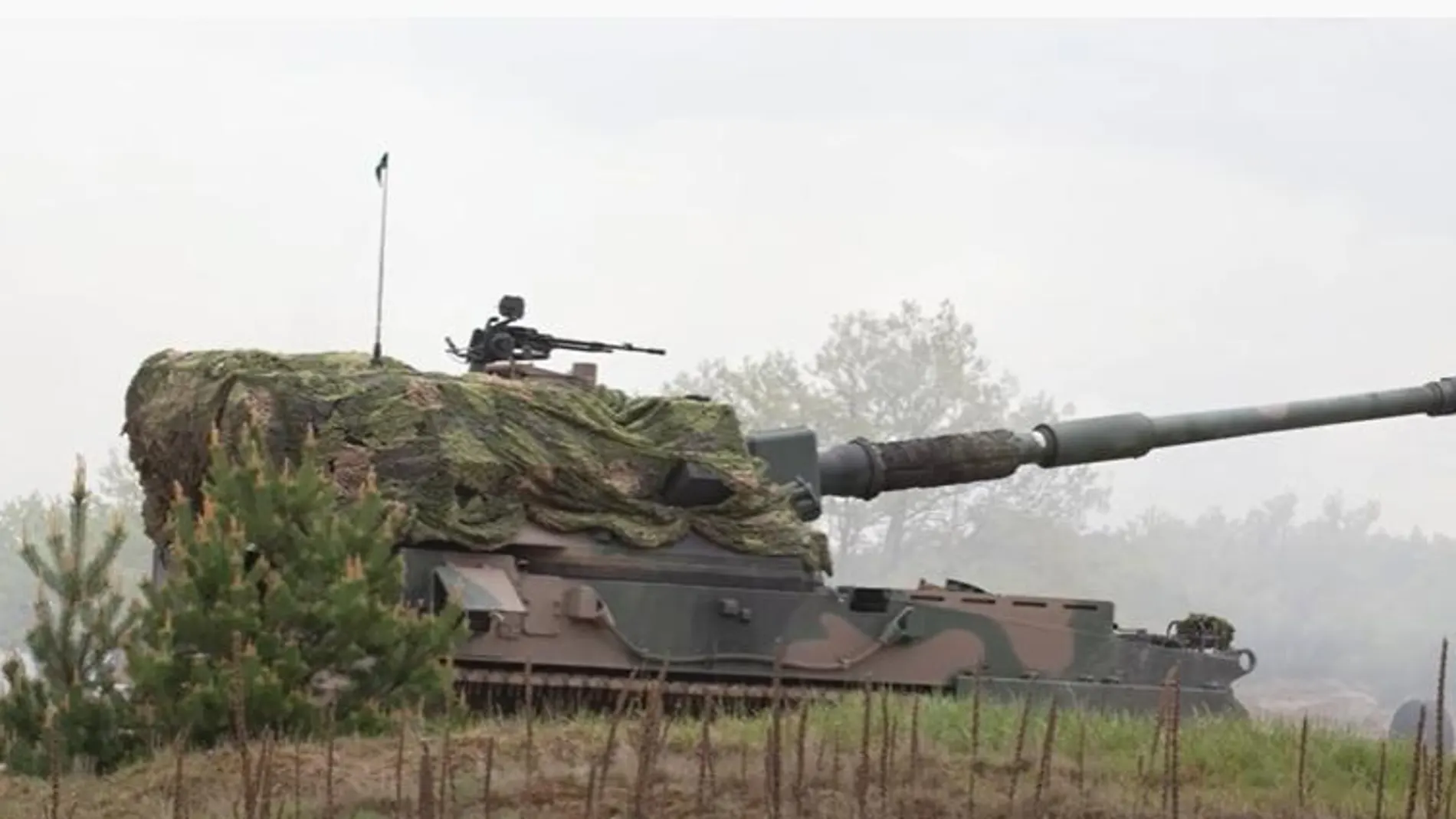 Así es el tanque autopropulsado que Polonia entregará a Ucrania