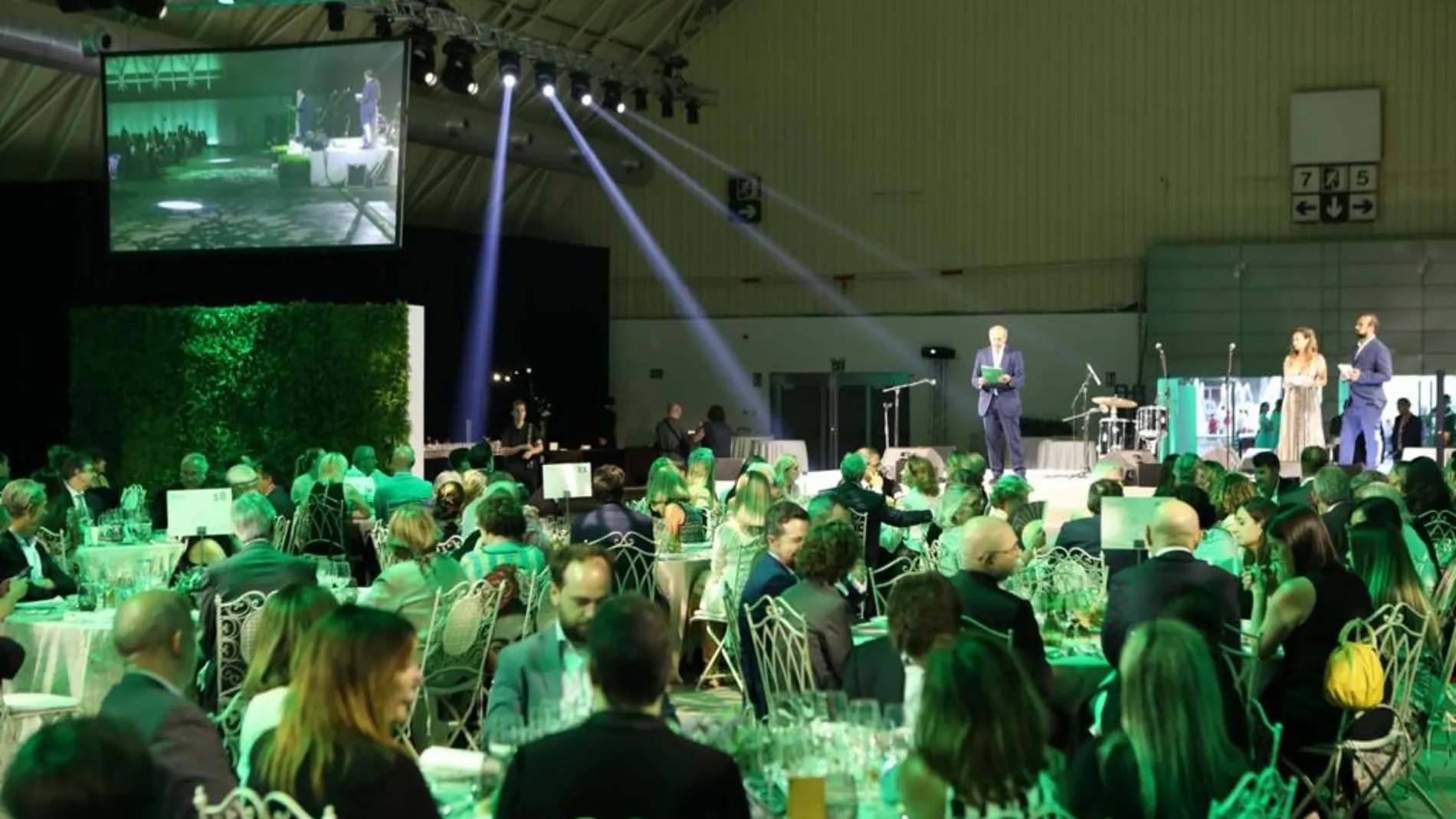 Imagen de la cena solidaria