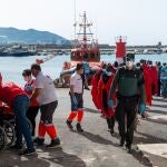 La Guardia Civil explica que también deben de controlar el fenómeno migratorio
