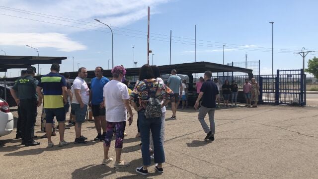 Asamblea de trabajadores en Cerealto Siro, en Venta de Baños (Palencia)