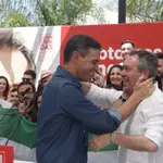 Pedro Sánchez y Juan Espadas en un acto de campaña el pasado fin de semana en Málaga
