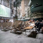 La animada proyección de «Saurians» en la Sala Equis