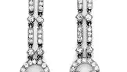 Pendientes Art Déco de la firma MARZO realizados en platino y diamantes.