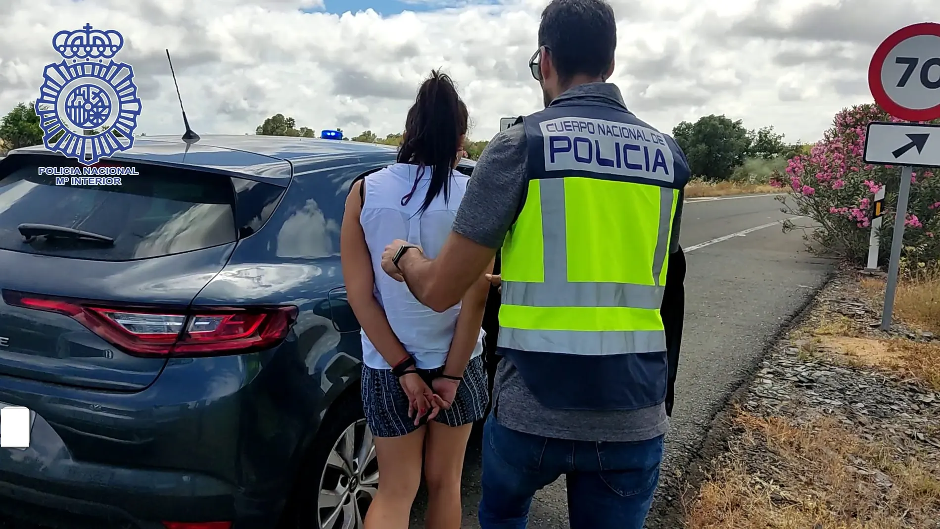 Imagen facilitada por la Policía de una de las detenciones