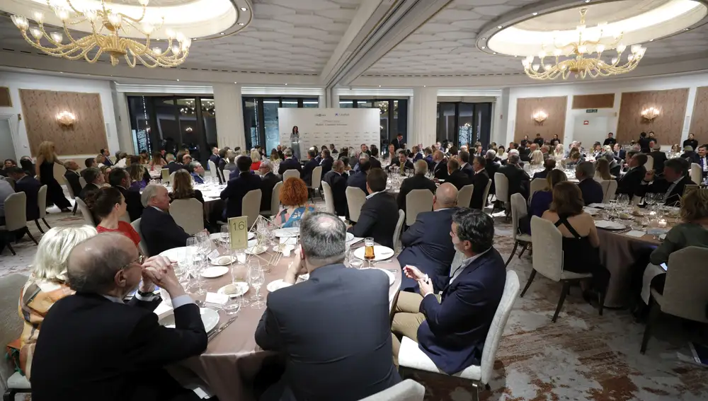 Más de 200 representantes del mundo empresarial se congregaron la noche de lunes en la cena organizada por la Fundación Conexus en Madrid
