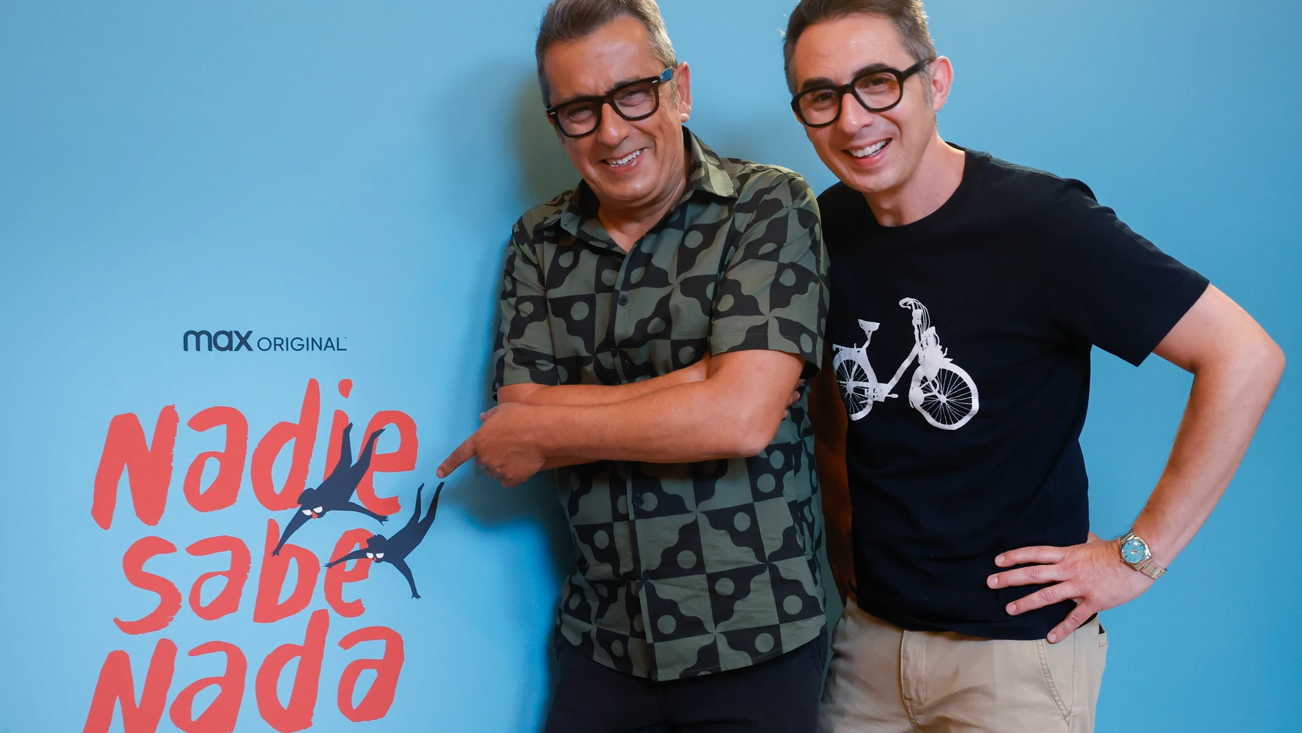 MADRID, 17/06/2022.- Los guionistas y humoristas Andreu Buenafuente (i) y Berto Romero (d), posan para una entrevista concedida a la Agenica Efe