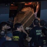 Autoridades reciben los cuerpos hallados en un remota región de la Amazonía donde desaparecieron el periodista británico Dom Phillips y el indigenista brasileño Bruno Araújo