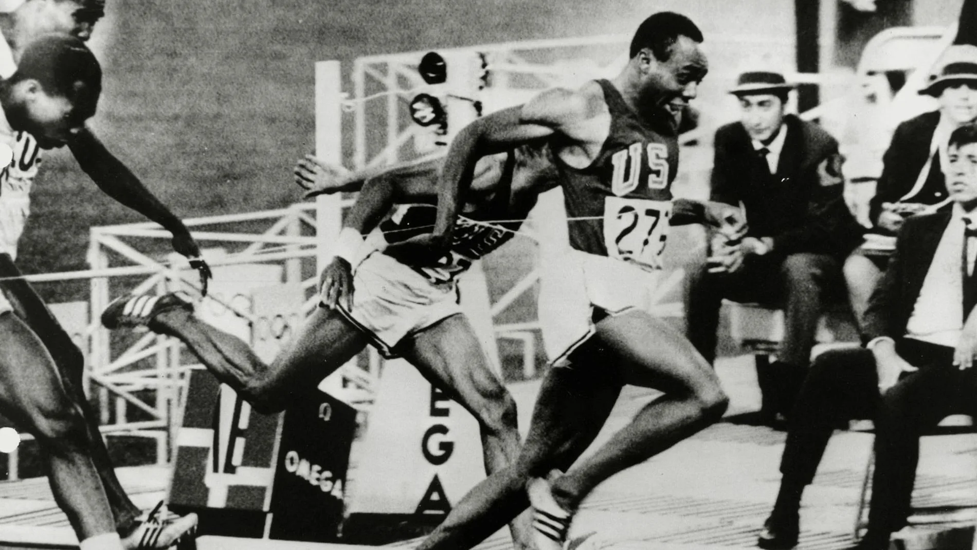 Jim Hines, el primer hombre que bajó de los diez segundos en los 100 metros