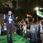 El líder popular, Juanma Moreno, en la noche electoral