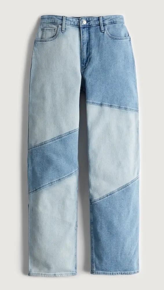 Jeans de tiro alto de corte dad con detalles de patchwork, de Holliester