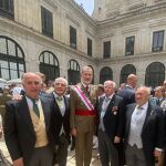 Los Caballeros Cubicularios junto al Rey Felipe VI