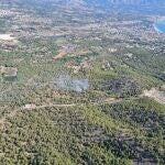 Controlado un incendio forestal en Serra Gelada en Benidorm