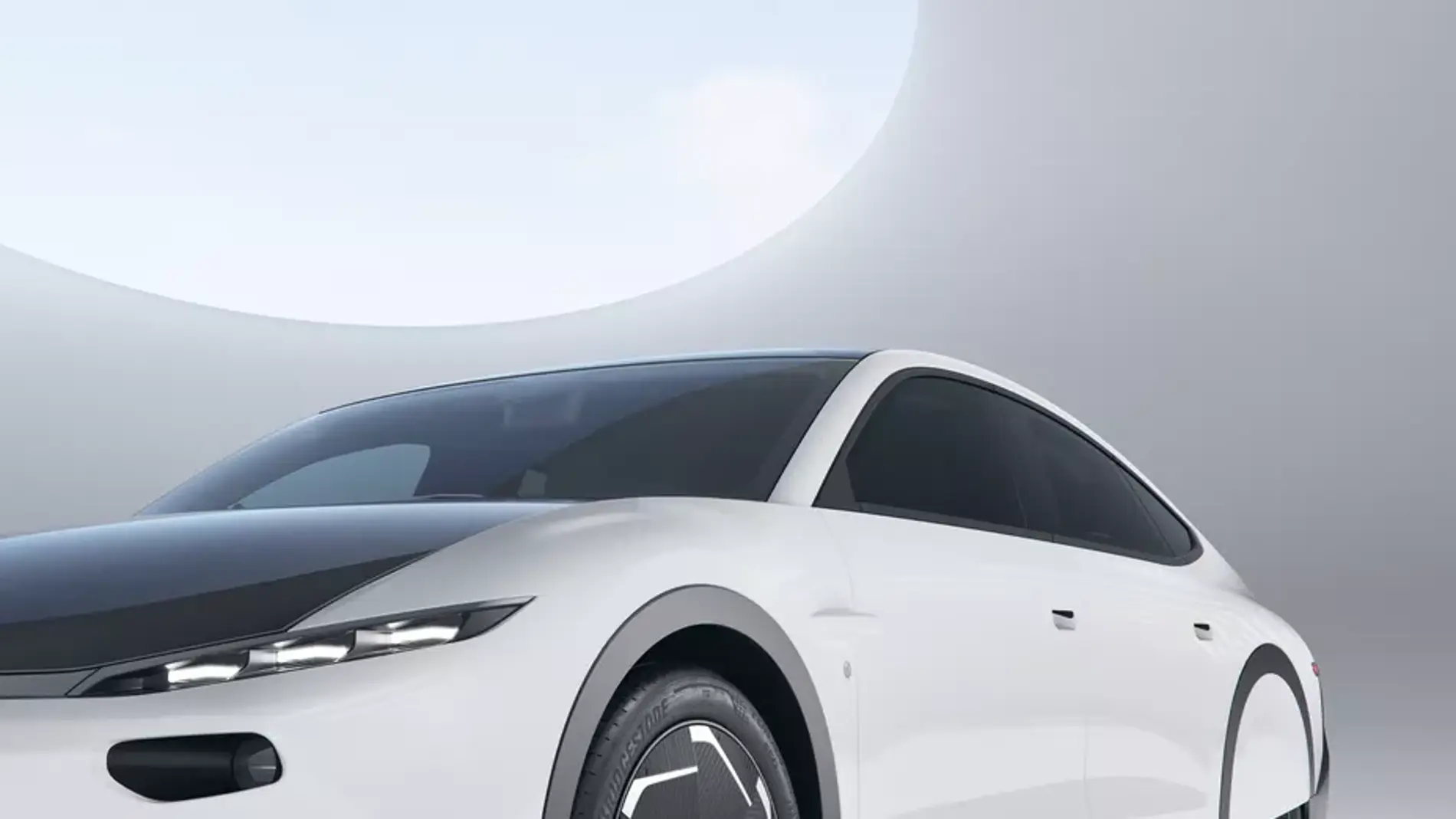 Lightyear 0, el primer automóvil de lujo solar.