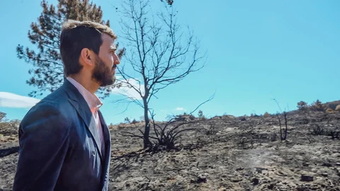 El vicepresidente de la Junta de Castilla y León, Juan García-Gallardo, durante su visita a la Sierra de la Culebra zamorana