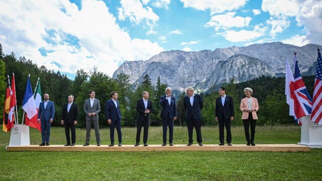 Olaf Scholz, Joe Biden, Boris Johnson, Justin Trudeau, Emmanuel Macron, Mario Draghi, Fumio Kishida, Ursula von der Leyen y Charles Michel en la cumbre del G-7 en Elmau, Alemania