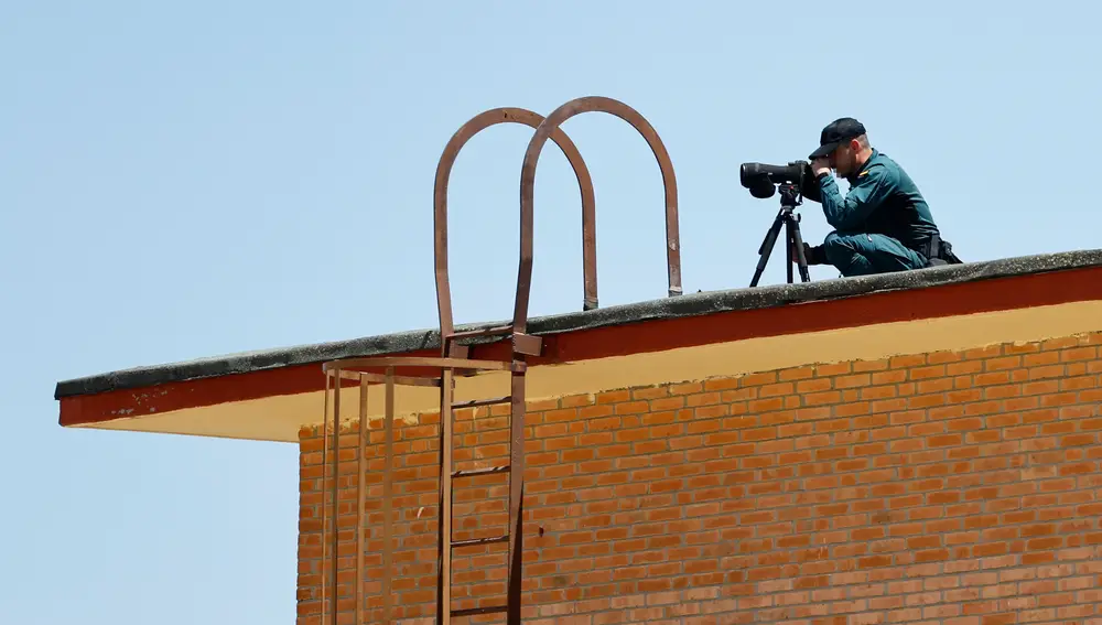 Francotiradores en los tejados de la Base Aérea de Torrejón para proteger la llegada de los líderes mundiales