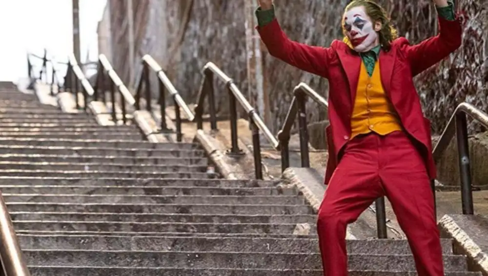 Escena del baile en la película de Joker