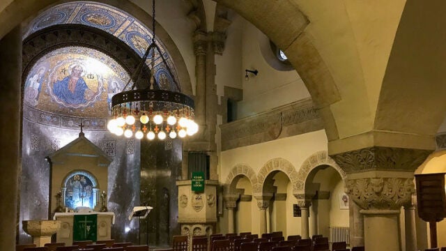 Interior de la iglesia alemana de Madrid