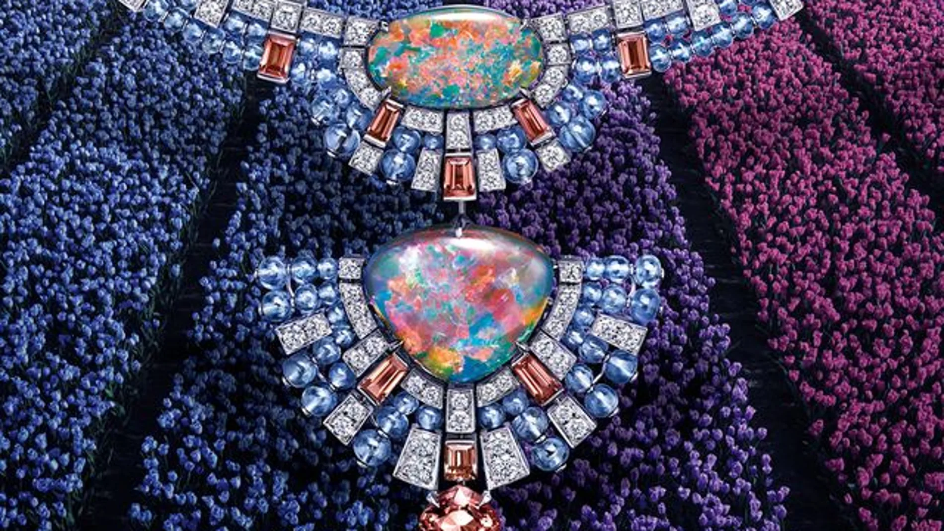 Collar Apatura de la colección de Cartier: "Beautés du monde"