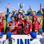 Los jugadores alemanes celebran su victoria en la Unity Euro Cup