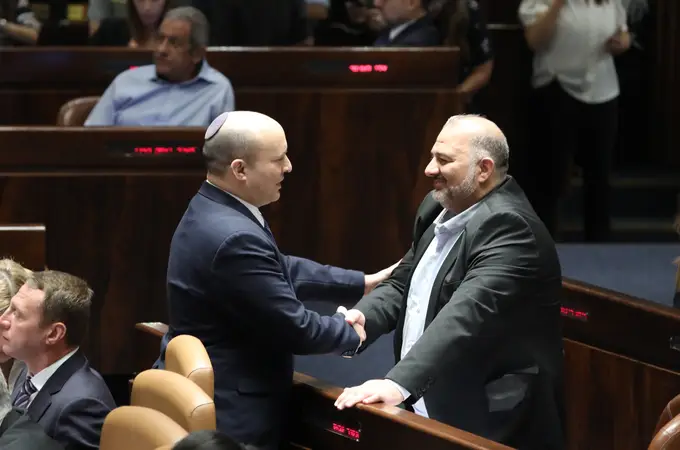 El Parlamento israelí aprueba su disolución y convoca nuevas elecciones