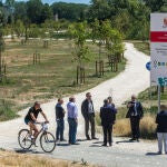 El director de Administración Local, Emilio Arroita, presenta y visita junto al alcalde de Burgos, Daniel de la Rosa, tres obras públicas subvencionadas por el Pacto para la Recuperación Económica, el Empleo y la Cohesión social.