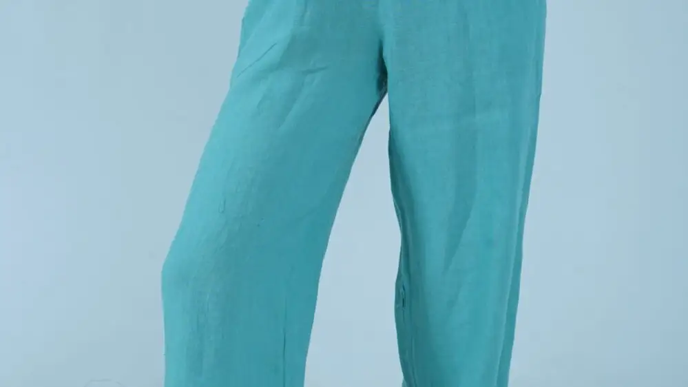 Pantalón verde menta.