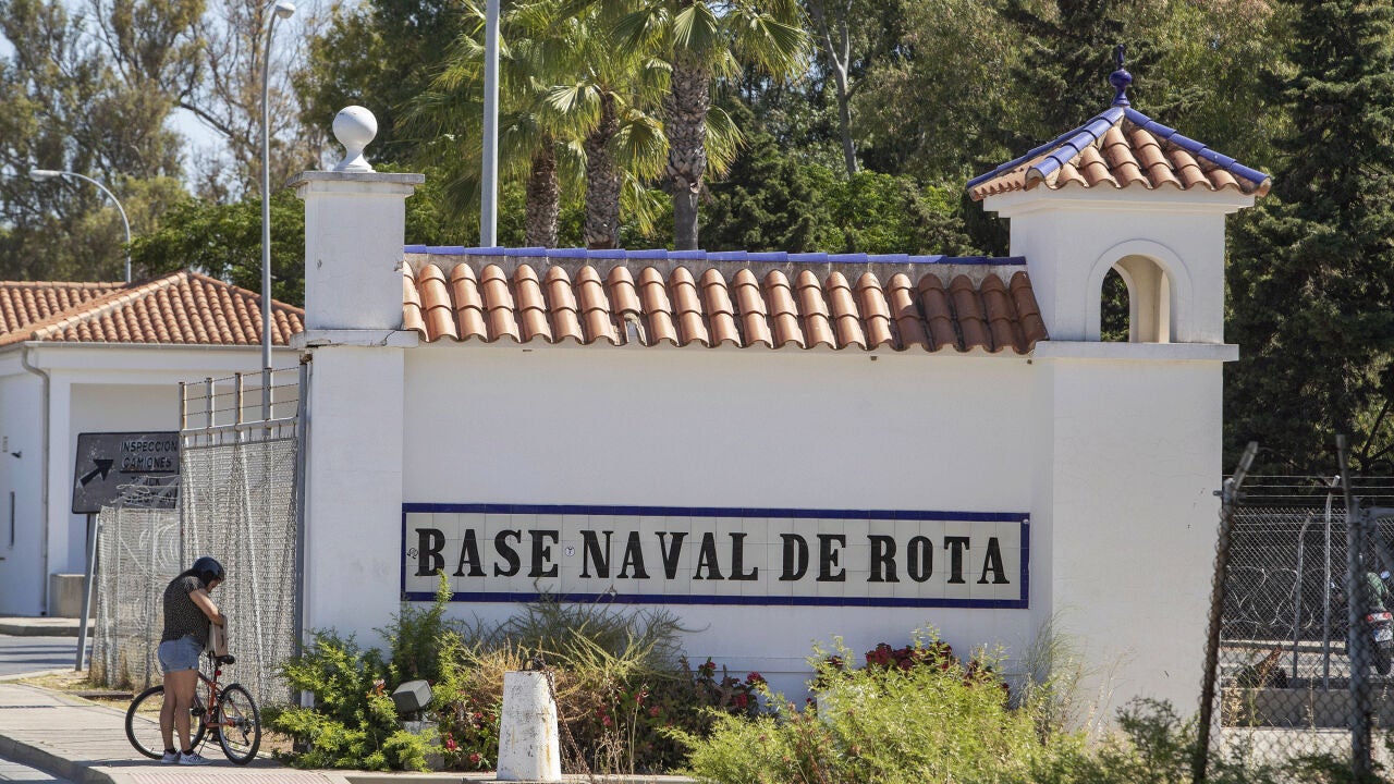 National Holiday Day Celebrations: Navy Events And Open Days At Bases ...