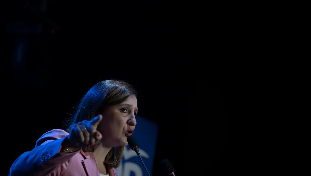 La secretaria general del Partido Popular de la Comunidad Valenciana, María José Catalá