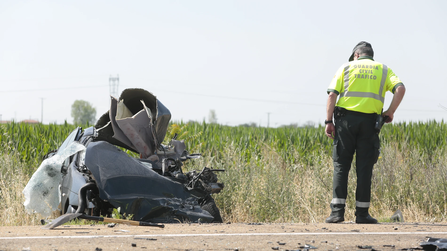 Accidente de tráfico en el término municipal de Santa Marina del Rey