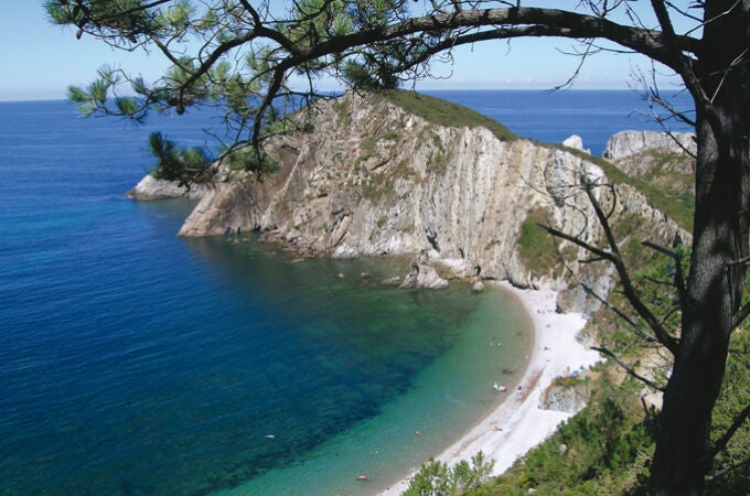 Playa del Silencio (Asturias)