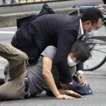 Tetsuya Yamagami, el asesino de Shinzo Abe, en el momento de ser detenido