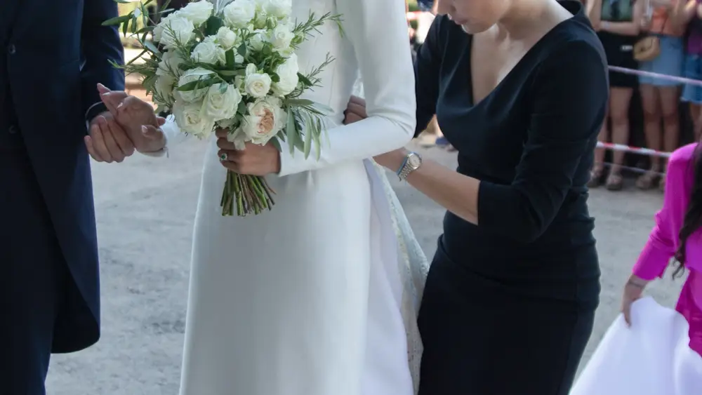 Teresa Andrés a su llegada a la boda.